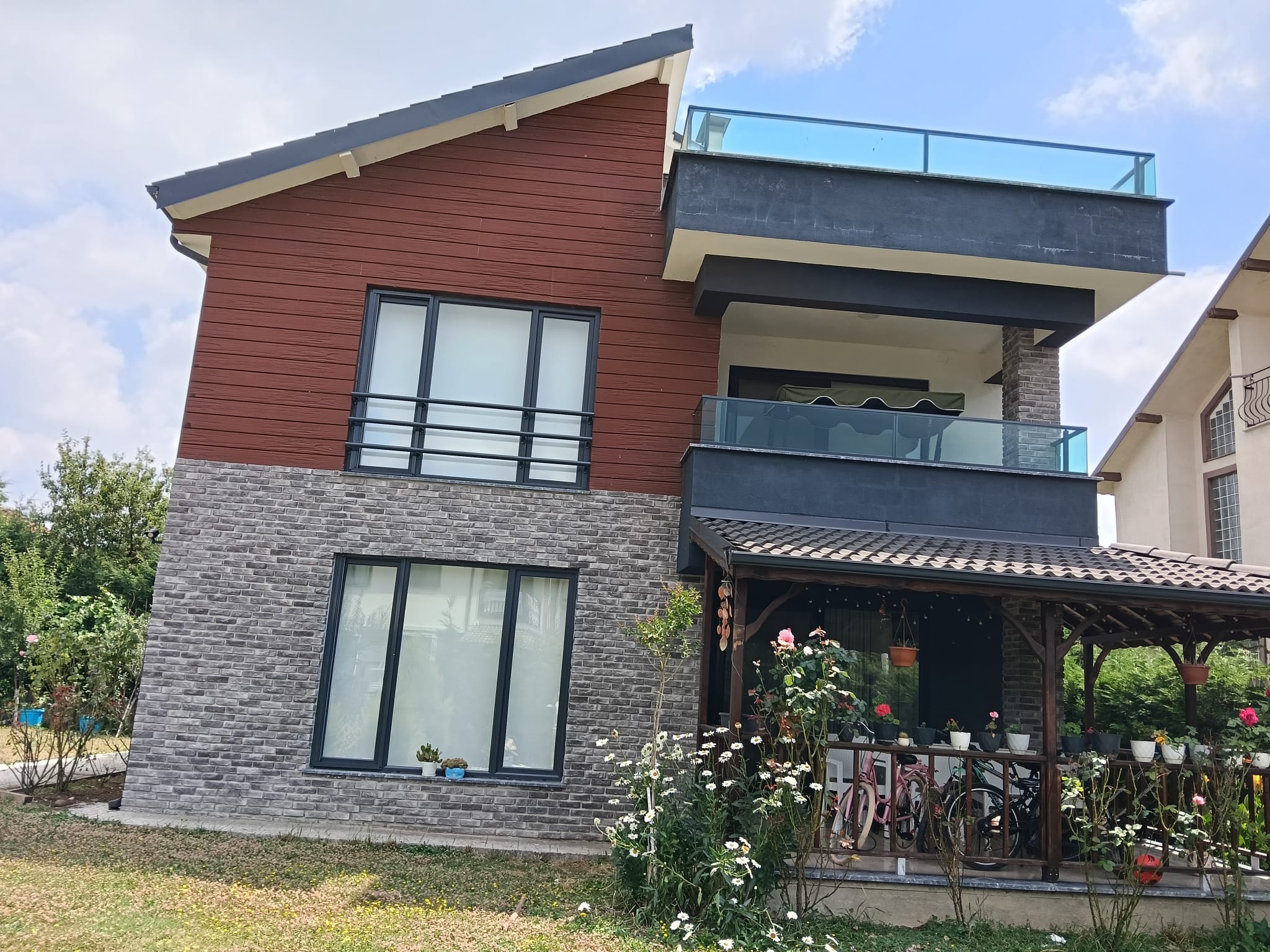 Şıralık Mahallesi Villası — Düzce'de tamamlanan anahtar teslim yapı fotoğrafı